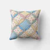 Gingham Cathedral Window Quilt Design クッション (裏面)
