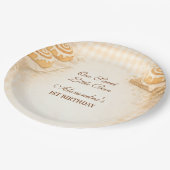 Gingham Cinnamon Roll Little Bun 1st Birthday ペーパープレート (アングル)