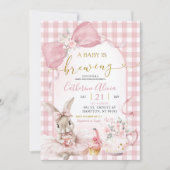 Gingham Coquette Pink Floral Bunny Baby Shower 招待状 (正面)