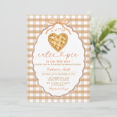 Gingham Heart Cutie Pie is on the way Baby Shower 招待状 (スタンド正面)