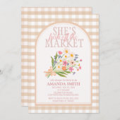 Gingham She’s Fresh Off the Market Bridal Shower 招待状 (正面/裏面)