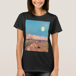 Girafe In Serengeti - Rising Moon Tシャツ