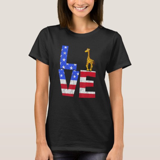 Giraffe American Flag Sunglasses 4th of July Patri Tシャツ (正面)