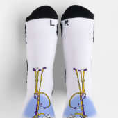 GIRAFFE & HONEYBEE TEA by Jeff Wilris ソックス (上部)