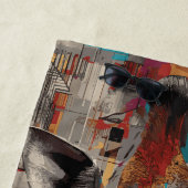 Giraffe Street Art Portrait ビーチタオル (インサイチュ)