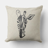 Giraffe – Stylish Throw Pillow クッション (正面)