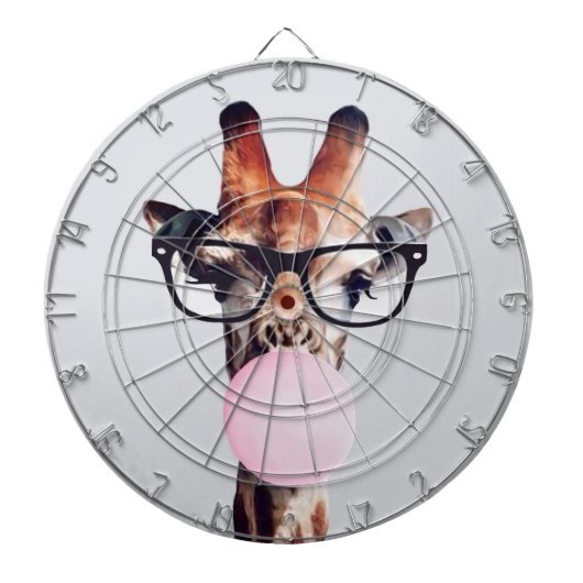 Giraffe wearing glasses blowing a pink bubble gum ダーツボード (正面)