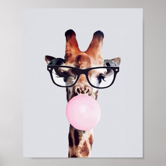 GIRAFFE WEARING GLASSES BLOWING A PINK BUBBLEGUM   ポスター (正面)