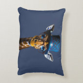 Giraffe wearing top hat and glasses アクセントクッション (裏面(縦))