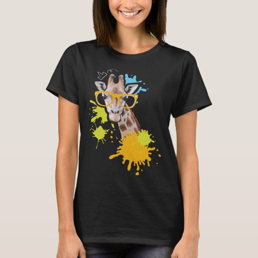 Giraffe with Glasses I Animal  I Giraffes Tシャツ (正面)
