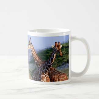 Giraffen gekreuzt, Mutter + Kind コーヒーマグカップ