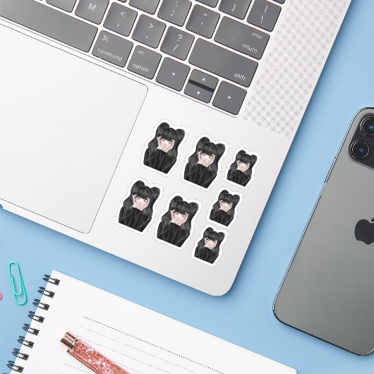 Girl Drawing シール (ノートパソコンとiPhone)