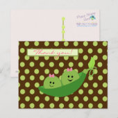 Girl Twins Peas in a Pod Baby Shower ポストカード (正面/裏面)