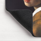 Girl with a pearl earring. By Johannes Vermeer マウスパッド (コーナー)