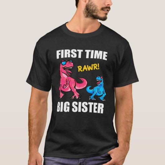 Girls Baby Announcement Dinosaur First Time Big S Tシャツ (正面)