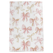 Girly Blush Pink Bows Baby Shower ミディアムペーパーバッグ (裏面)