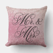 Girly Pink Glitter Ombre Mr and Mrs Throw Pillow クッション (正面)