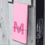 Girly Pink Script Name Monogram キッチンタオル<br><div class="desc">Personalized Custom Create Your Own Girly Bright Pink and Magenta Initial Name Monogram Kitchen Towel. Add a vibrant and feminine touch to your kitchen with this stylish monogrammed towel. Designed for a tri-fold style, it features a bright happy pink background, a bold magenta hot pink initial, and a flowing black...</div>