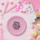 Girly Pink Wild Unicorn Birthday ペーパープレート<br><div class="desc">Girly Pink Wild Unicorn Birthday</div>
