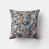 Girly Posh Leopard Print Opal クッション (裏面)