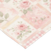 Girly Rustic Pink Quilt Floral Patchwork Pattern テーブルクロス (アングル)