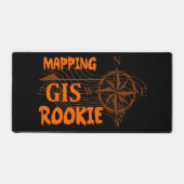 GIS、地理空間、測量士の元気アップ デスクマット (正面)