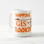 GIS、測地学、測量士の飲み物 コーヒーマグカップ (正面左)