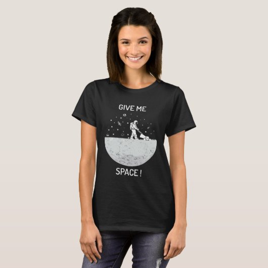 Give me space universe and space tシャツ (正面フル)