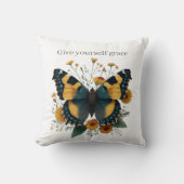 Give Yourself Grace Affirmation Throw Pillow クッション (正面)