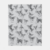 Gizmo | Black & White Pattern フリースブランケット (正面)