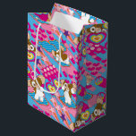 Gizmo | Pink Peace & Love Pattern ミディアムペーパーバッグ<br><div class="desc">Check out this fun pattern featuring Gizmo in pink peace signs.</div>