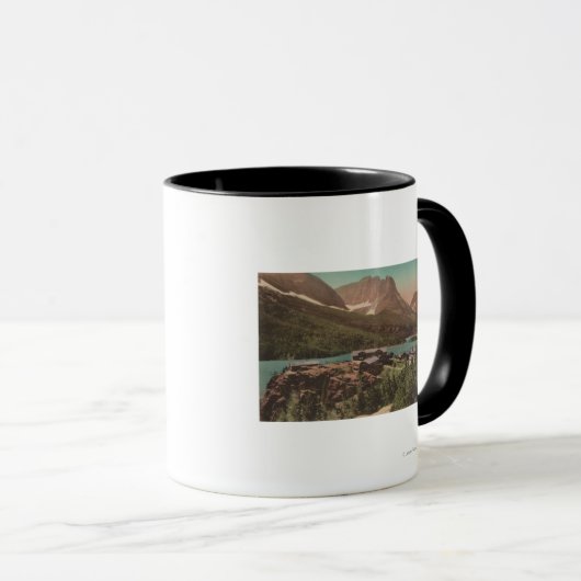 Glacier, MT – シャレー湖の景色とセントメリーズ湖 マグカップ (正面右)
