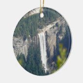 Glacier Point, CAからのVernal滝の表示 セラミックオーナメント (左)