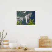 Glacier Point, CAからのVernal滝の表示 ポスター (キッチン)
