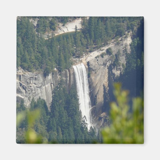 Glacier Point, CAからのVernal滝の表示 マグネット (正面)