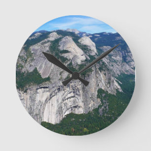 Glacier Point、Yosemite、CAからの表示 ラウンド壁時計
