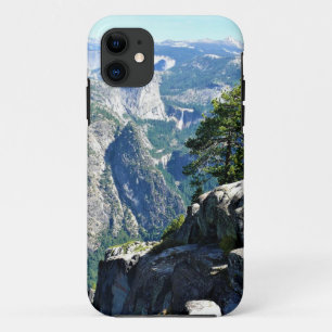 Glacier Point, Yosemite, CAから表示 iPhone 11 ケース