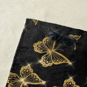 Glam金ゴールドと黒い蝶のパターン ビーチタオル (インサイチュ)