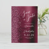 Glam Burgundy Brushed Metalスクリプト日付を保存 案内状 (スタンド正面)