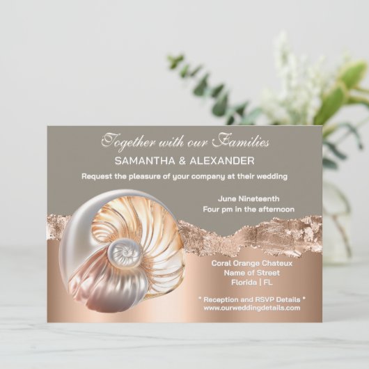 Glam Coastal Shell Beach Wedding Invitation 招待状 (スタンド正面)