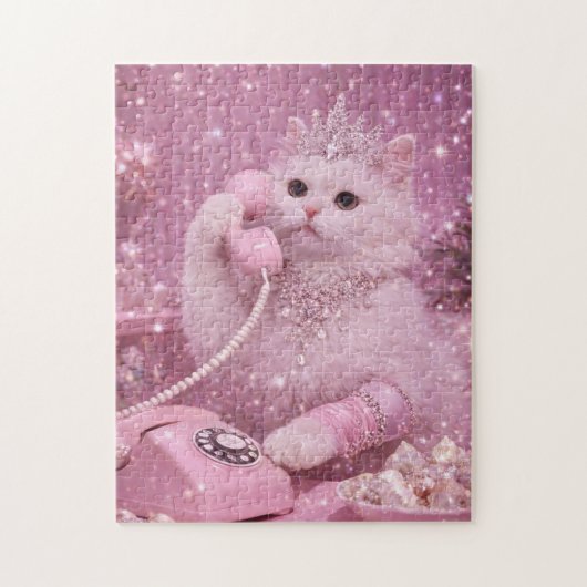 Glamorous Princess Cat Using Pink Telephone        ジグソーパズル (縦)