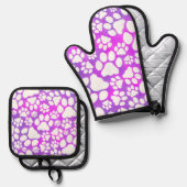 Glenda S. Harlanによるピンクとバイオレットの犬のプリント 鍋つかみ&鍋敷きセット (正面/裏面)