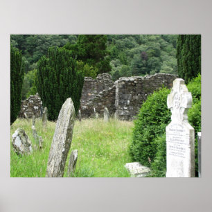 Glendaloughのアイルランドの墓地 ポスター