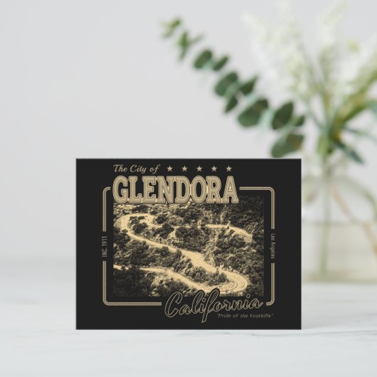 GLENDORA CALIFORNIA - GLENDORA MOUNTAIN ROAD ポストカード (スタンド正面)