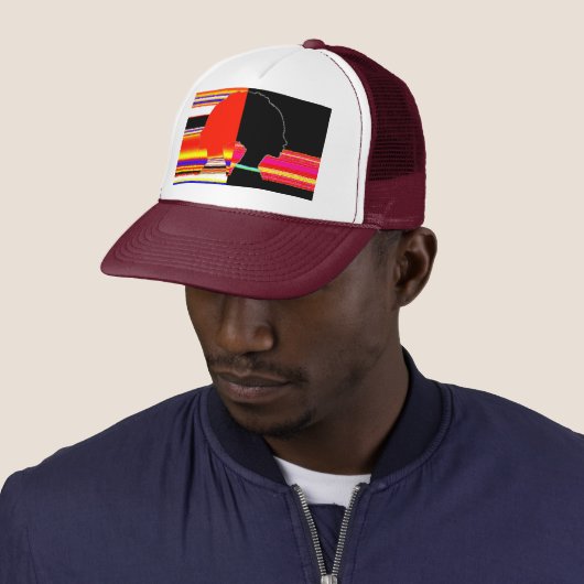Glitch Split Profile – Pop Art Trucker Cap キャップ (インサイチュ)