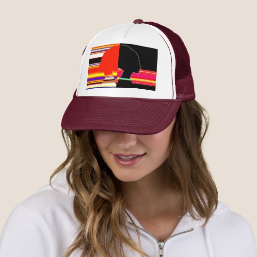 Glitch Split Profile – Pop Art Trucker Cap キャップ (インサイチュ)
