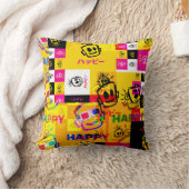 GLITCHED HAPPY Pillow クッション (ブランケット)