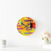 GLITCHED HAPPY Pillow ラウンド壁時計 (ホーム)