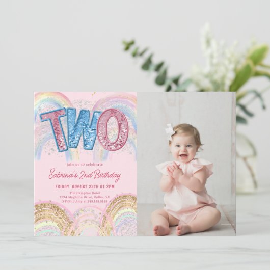 Glitter Sequin Rainbow 2nd Birthday Photo 招待状 (スタンド正面)