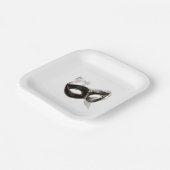 Glitzy Gold Silver New Year Black Mask ペーパープレート (傾斜あり)